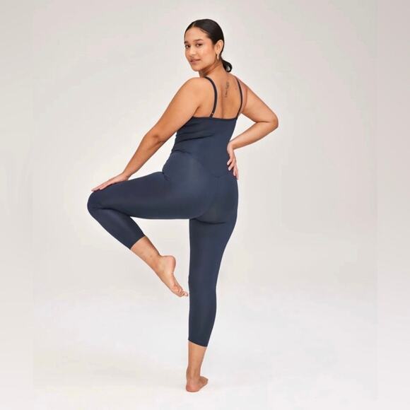 Girlfriend Collective Cami Unitard Small in Moss Cropped 23" Inseam Activewear - Picture 9 of 9